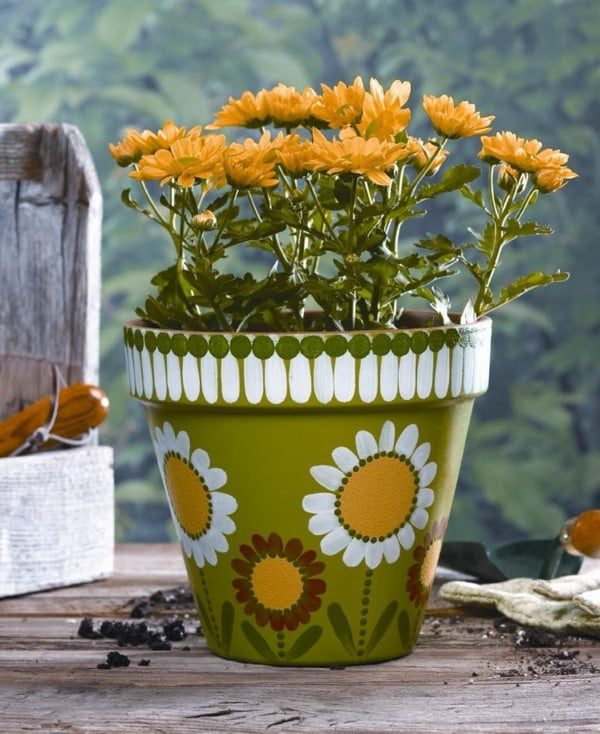 beautiful-painted-flower-pots-for-decoration-ideas-3689064